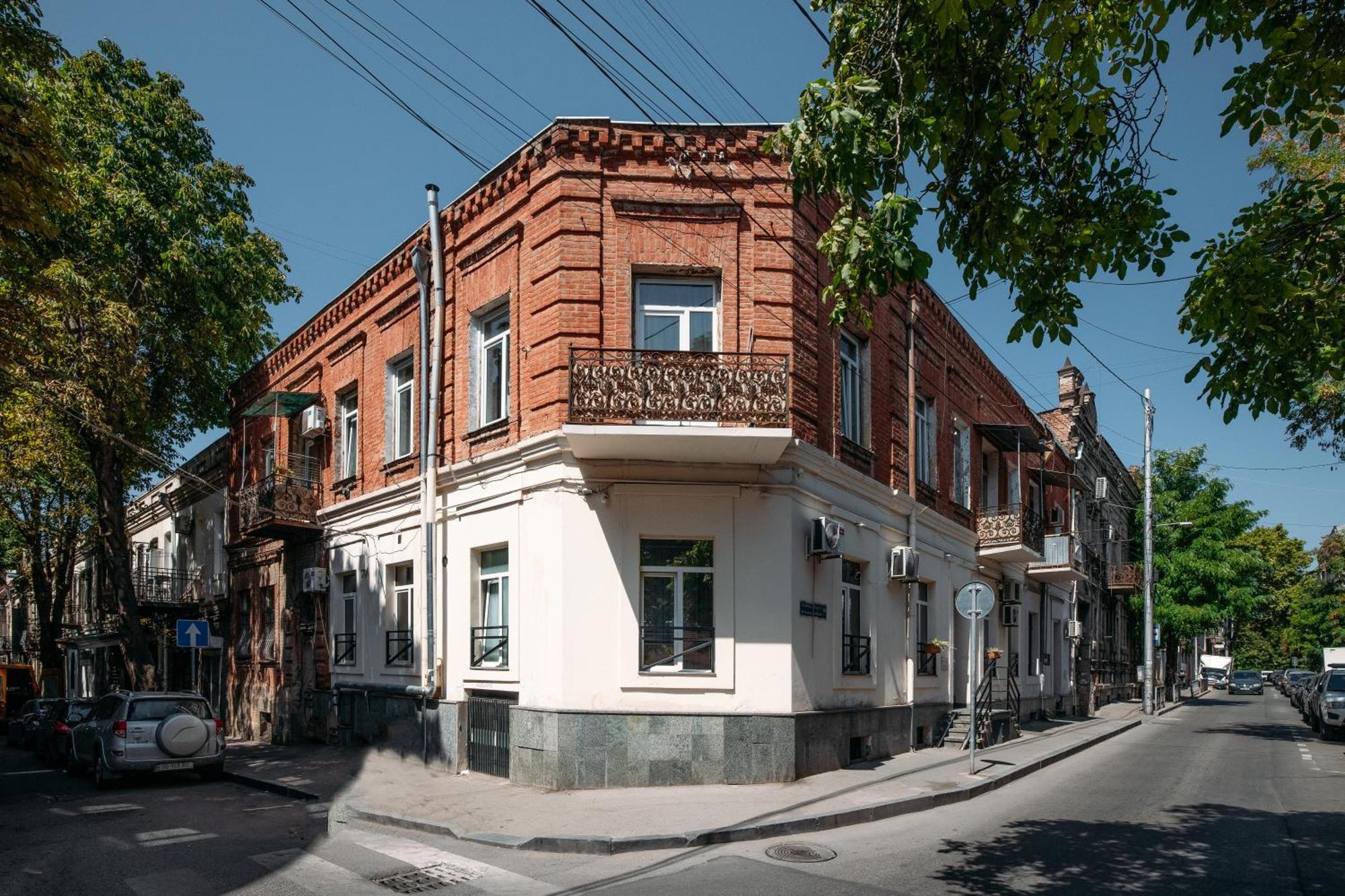 Apart Hotel Console Tbilisi Exterior foto